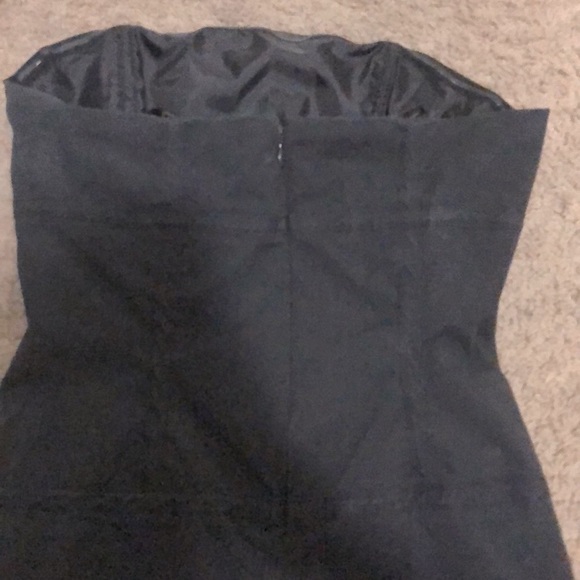 🌺 Black Strapless Dress with Cute Bow - Picture 4 of 6